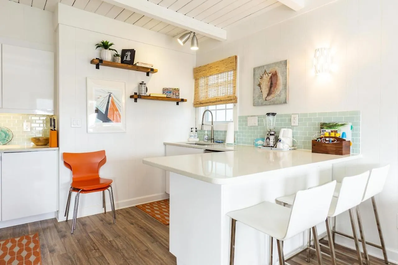 Conch West By Holiday home
