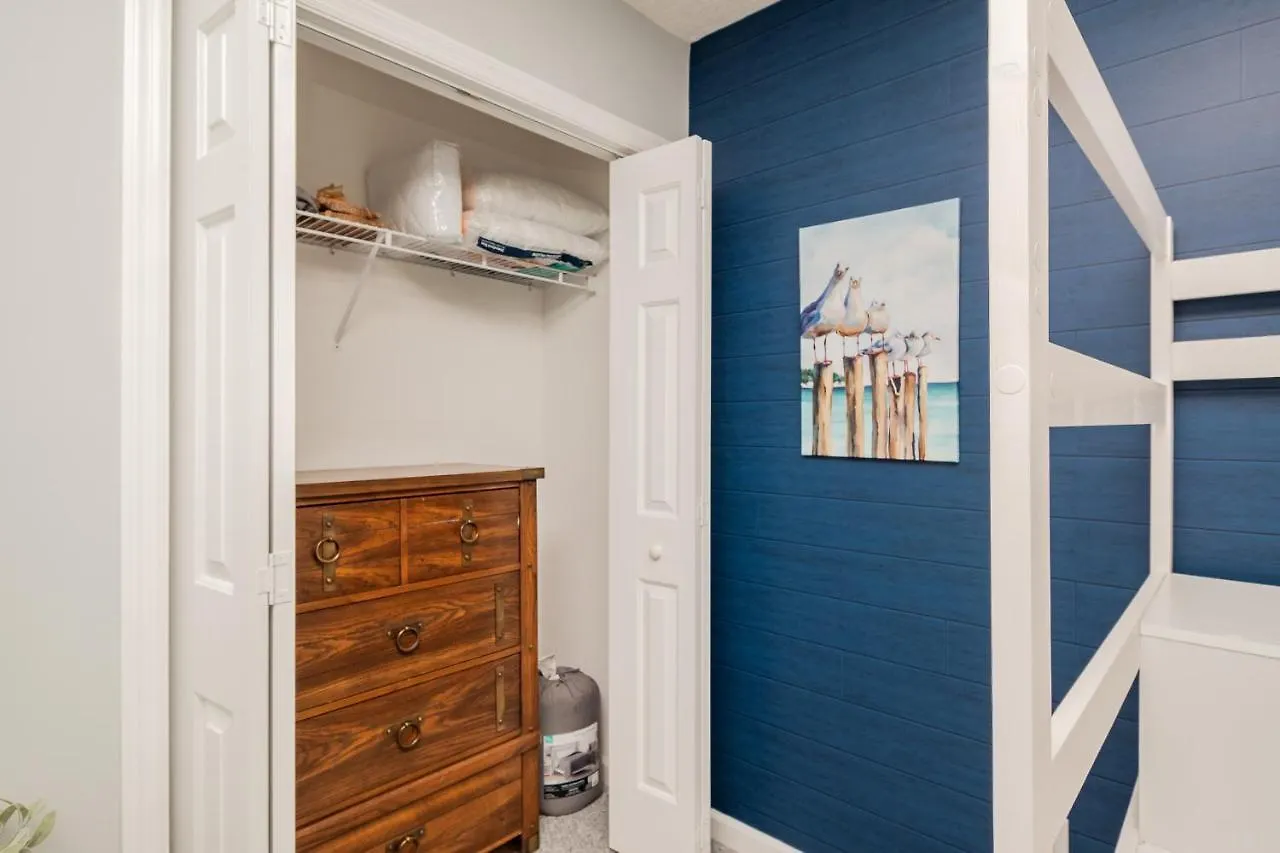 Holiday home Hope Dreams By Oak Island