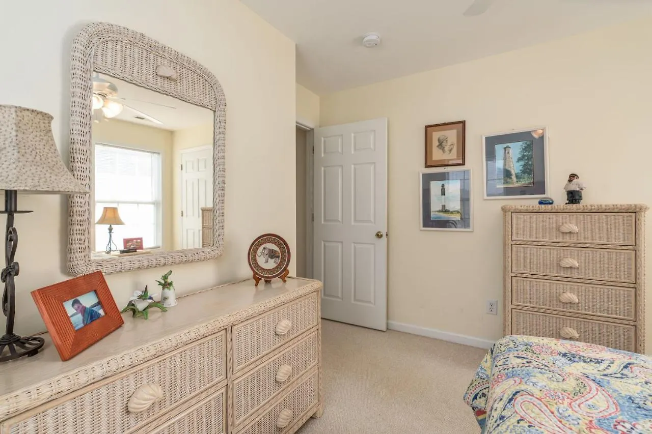 Cox Landing By Holiday home