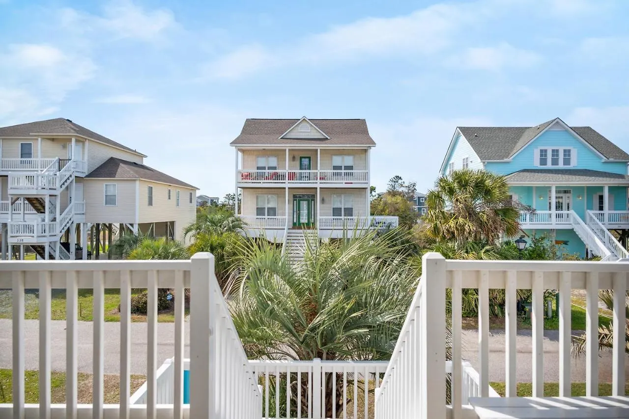A Bit O'heaven By Holiday home Oak Island