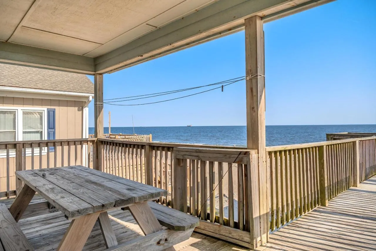 Front Row By * Oak Island