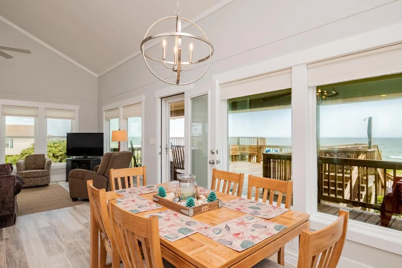 Spinnaker By Holiday home Oak Island