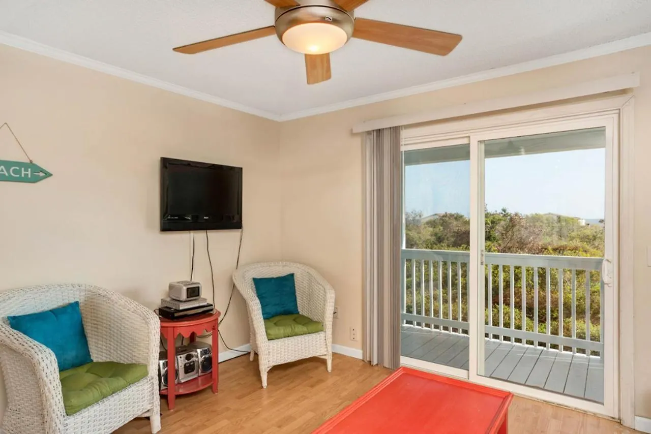 The Hideaway By Apartment Oak Island