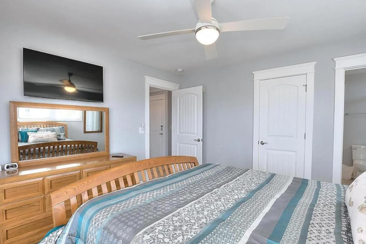Gratitude Holiday home Oak Island