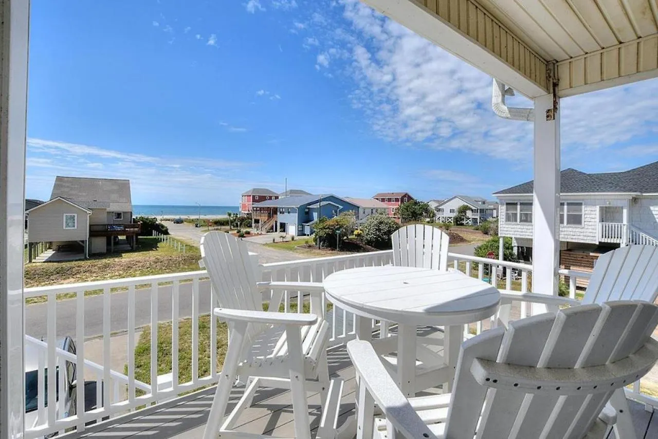 Picture Perfect * Oak Island