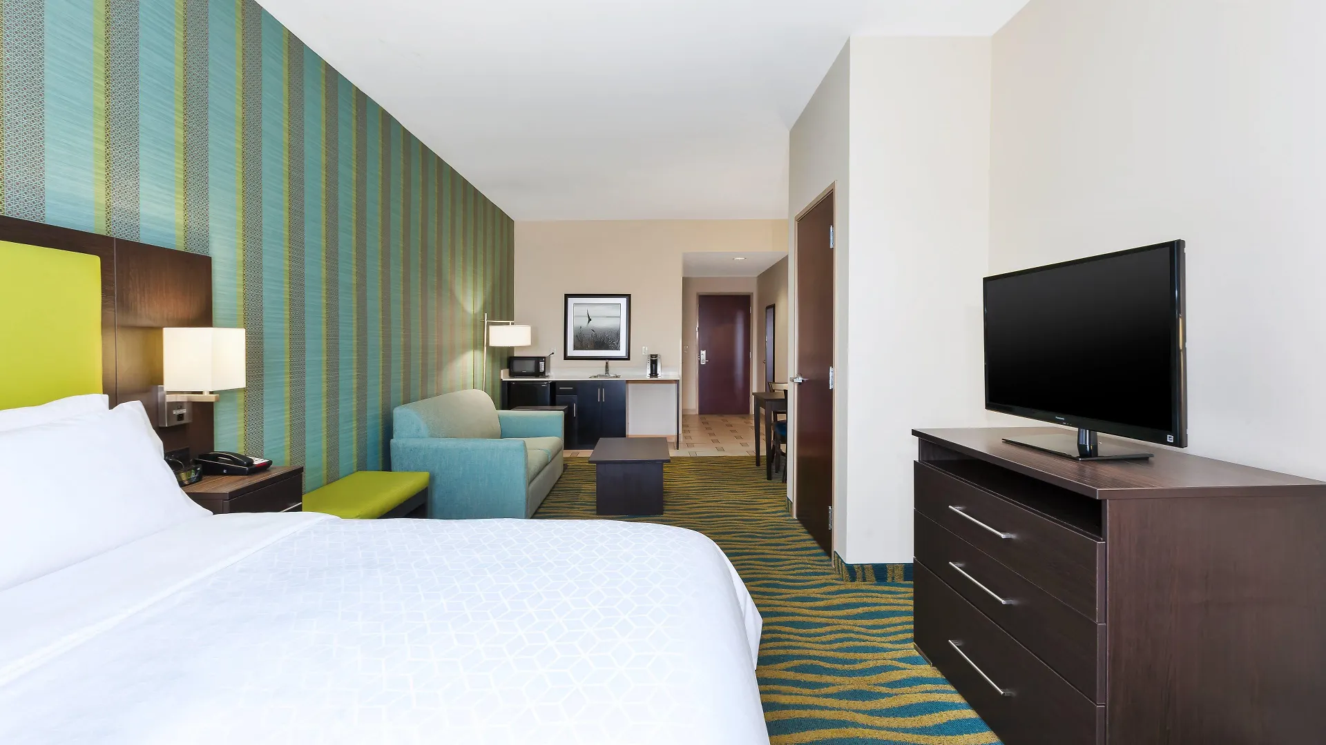 Express & Southport - Area By Ihg Oak Island
