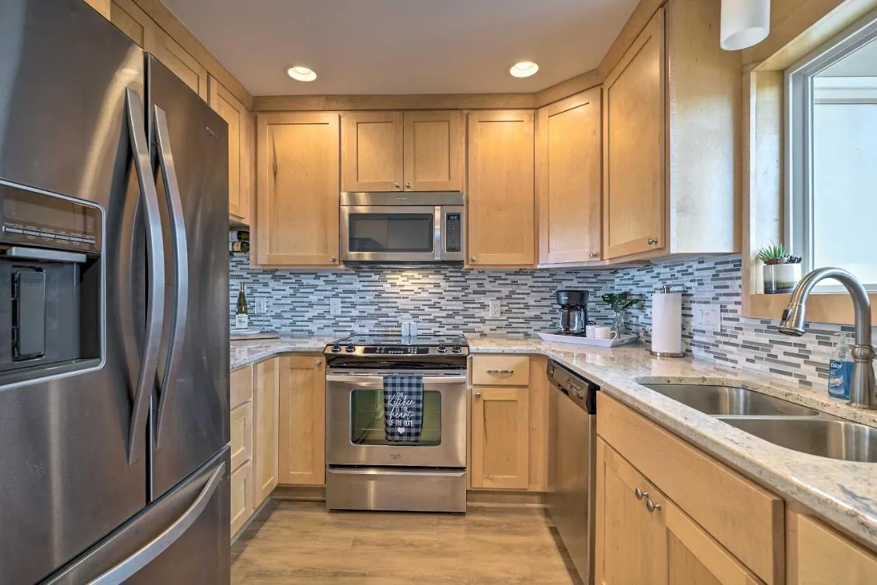 Beachfront With Unobstructed Ocean Views! *