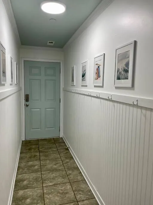 Apartment 3 Bedroom Condo, Ocean Views & Short Walk To Beach! Oak Island