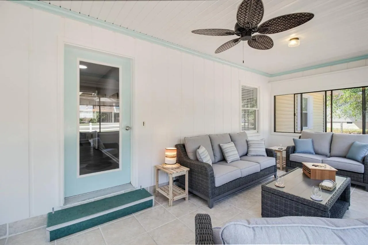 Sunny Daze Holiday home Oak Island