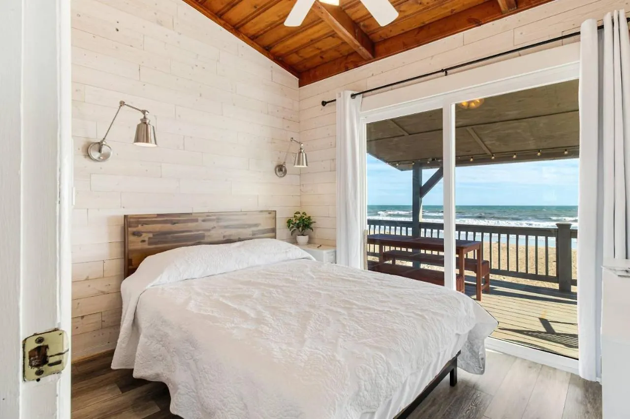Small Pleasures Holiday home Oak Island