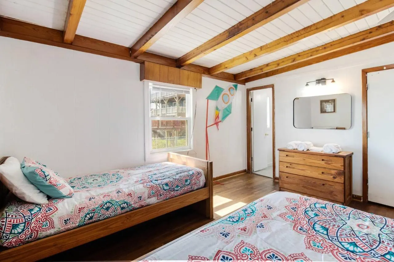 Barefootin Holiday home Oak Island
