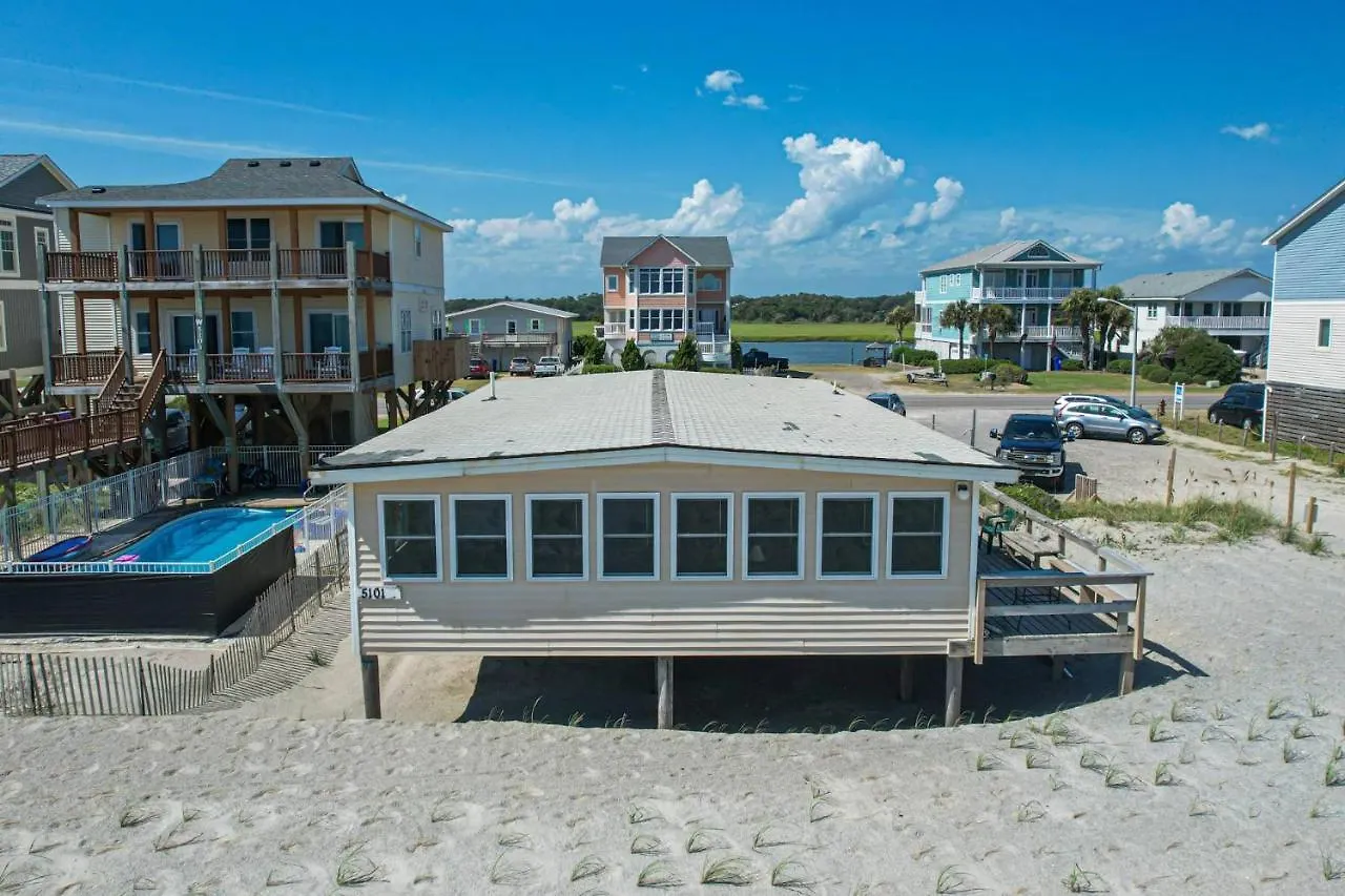 Barefootin Holiday home