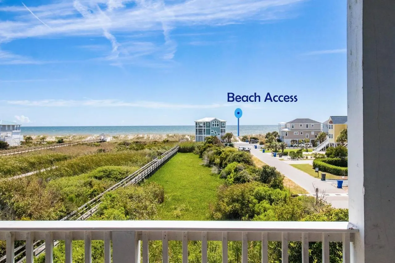 Holiday home Naut A Bad Gig Oak Island