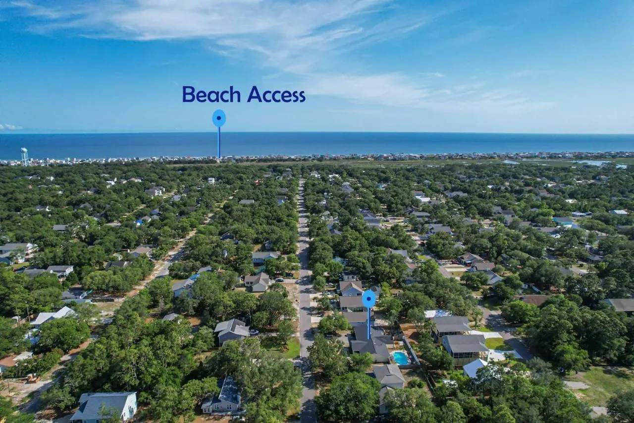 Sunny Daze * Oak Island
