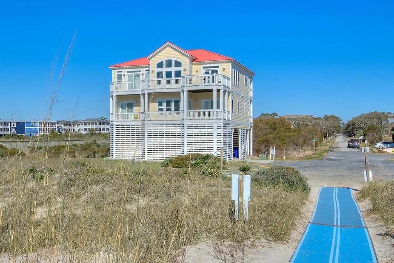 All Inn Holiday home