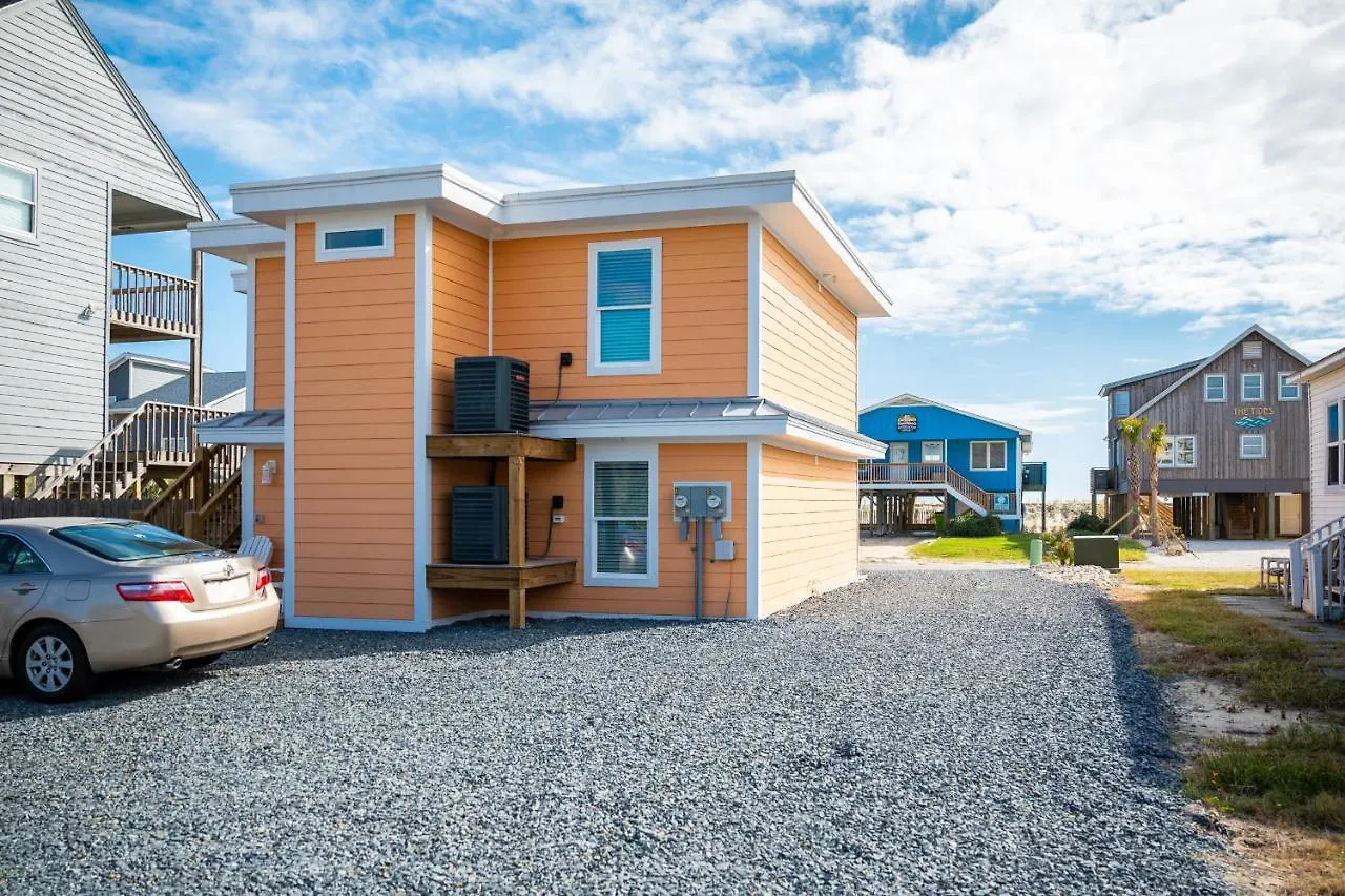Coastal Whole House * Oak Island