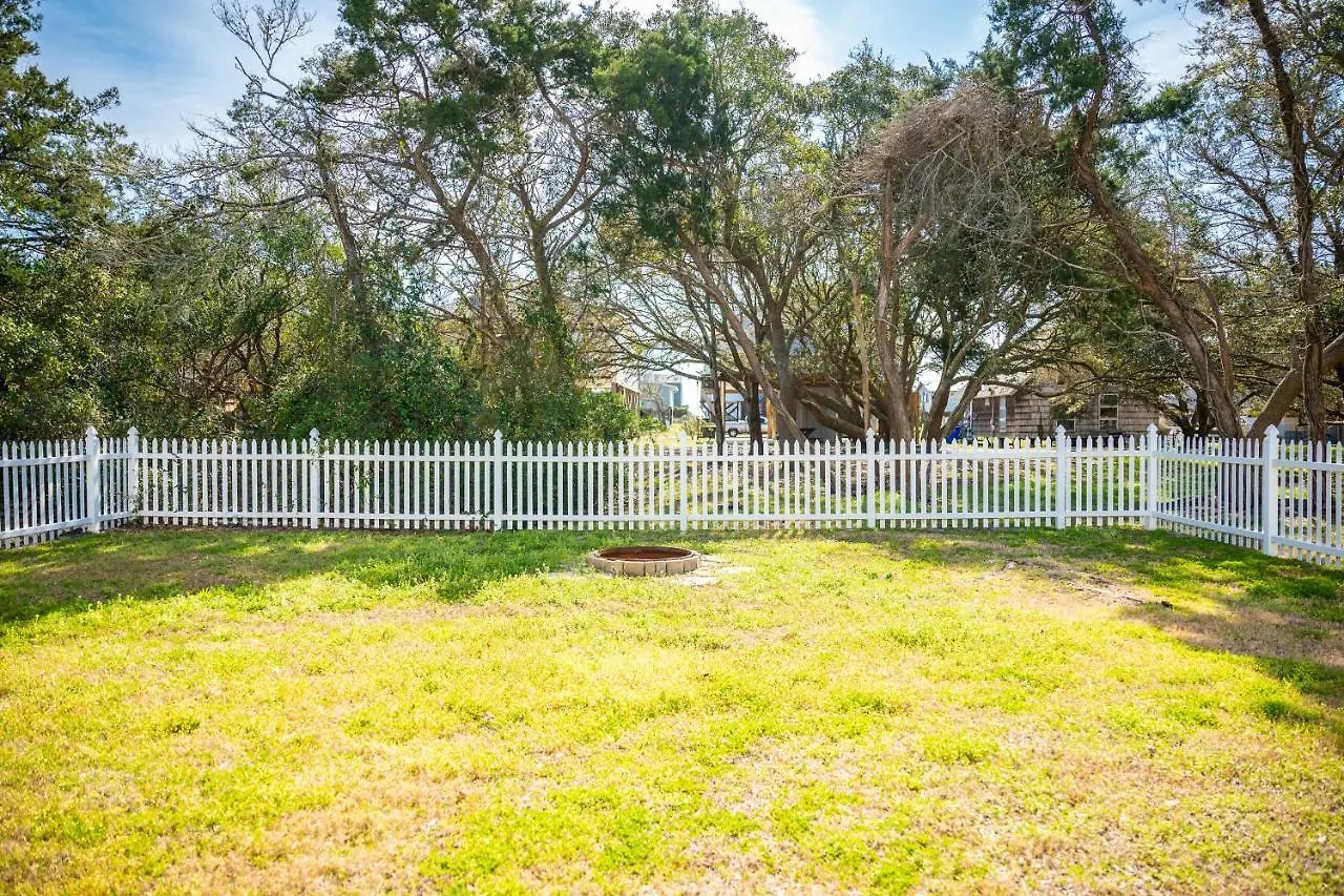 Holiday home Serendipity Oak Island