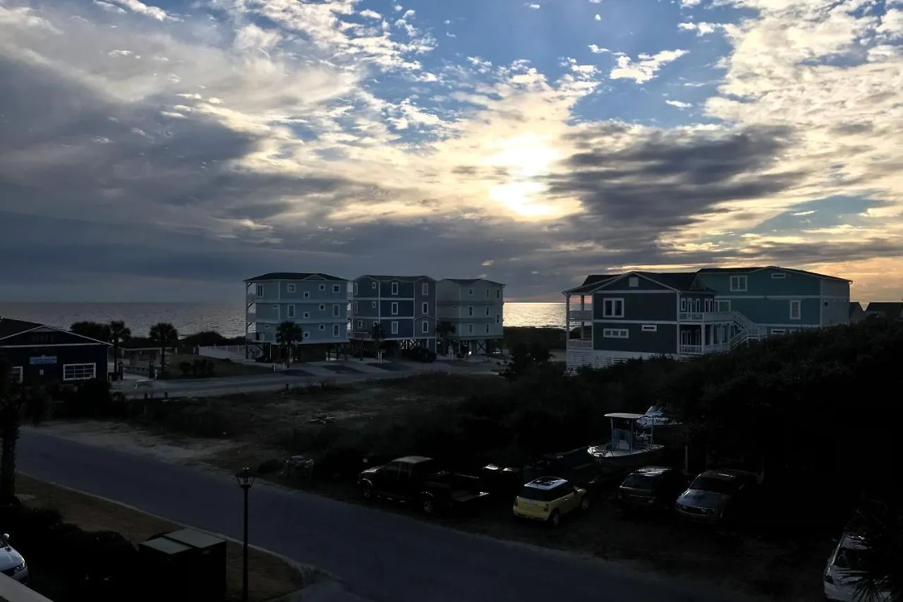 Holiday home Greyt Escape Oak Island