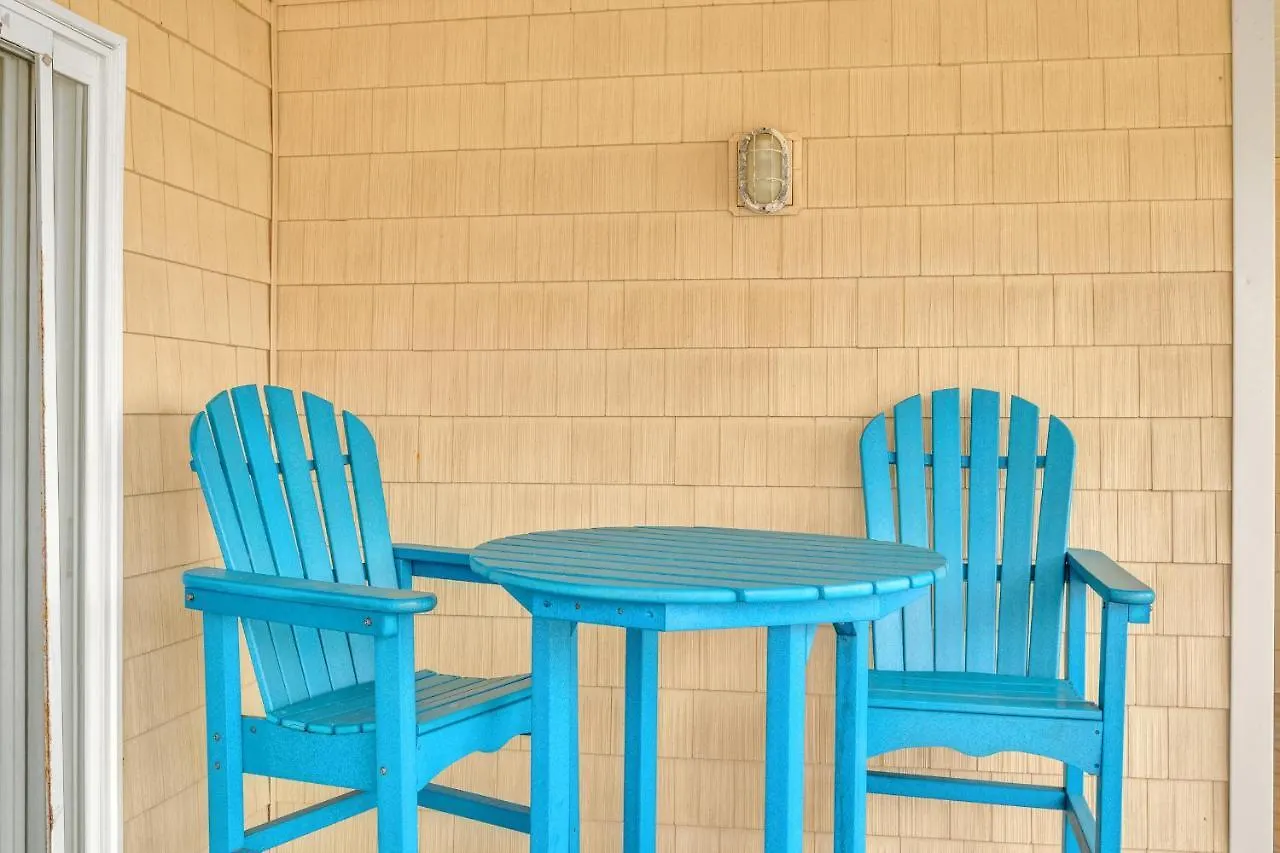 Sol Retreat Oak Island