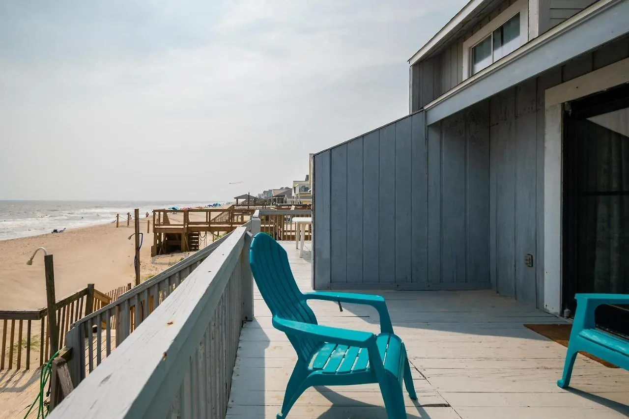 Boardwalk By Holiday home *