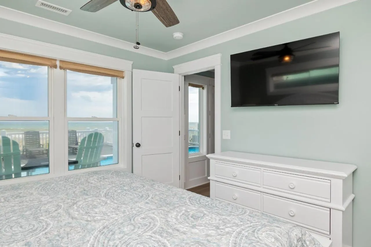 Once Upon A Tide By Holiday home Oak Island