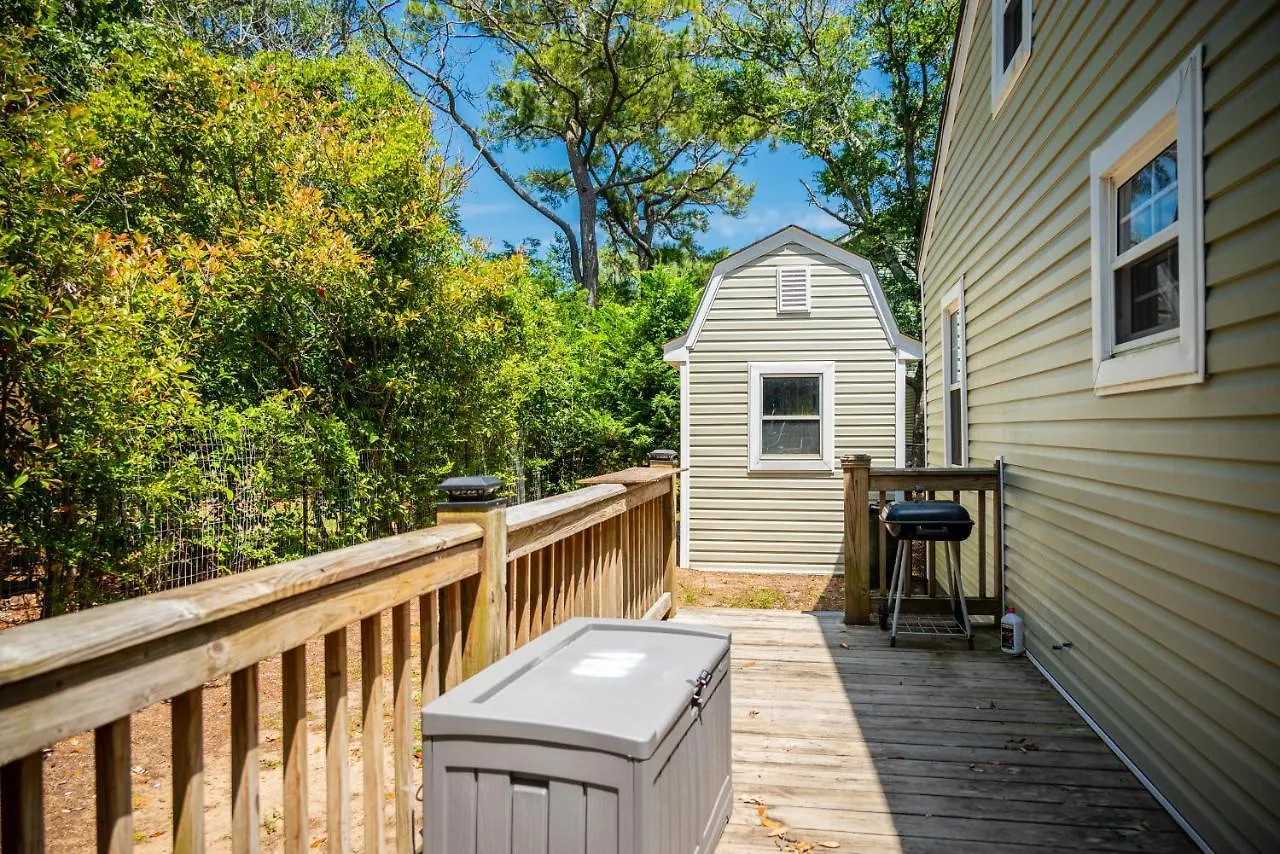 Bill's Place By Oak Island