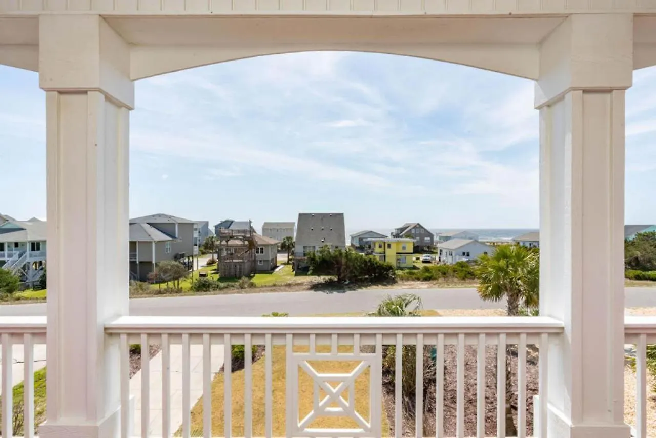 Change Of Pace By Holiday home Oak Island