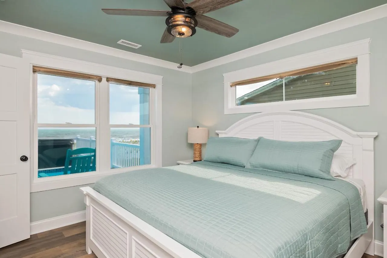 Holiday home Once Upon A Tide By Oak Island