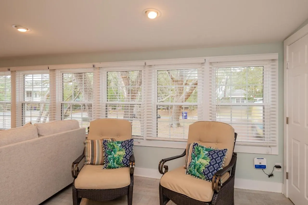 Holiday home Bill's Place By Oak Island