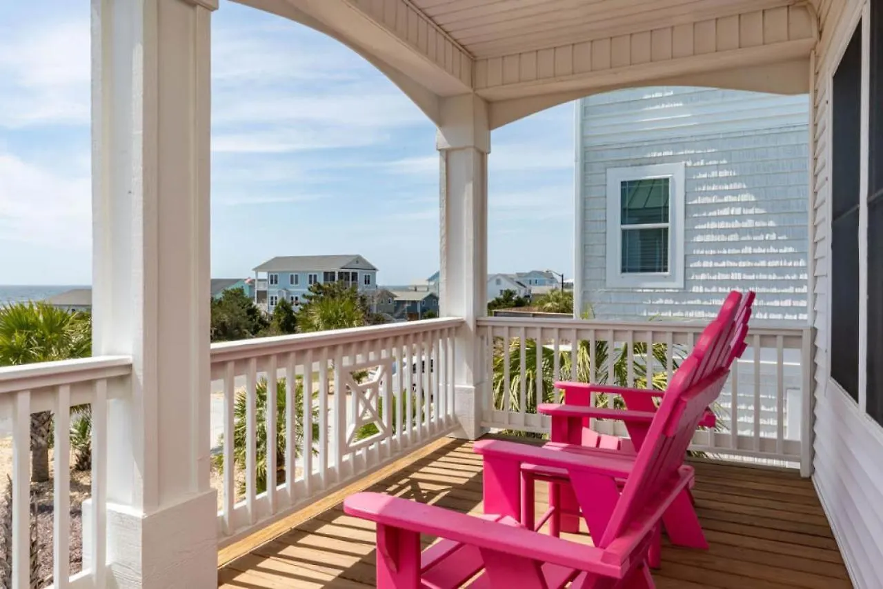 Change Of Pace By Holiday home Oak Island