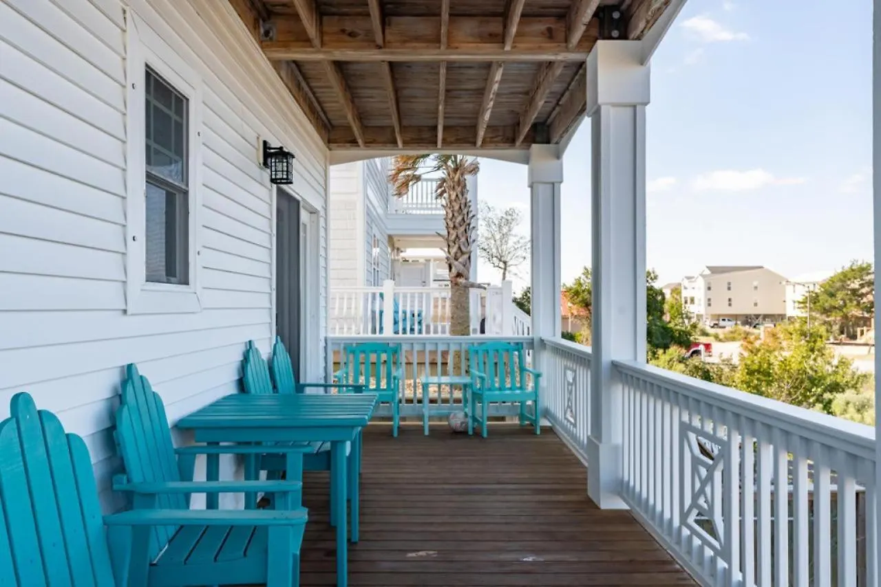 Change Of Pace By Holiday home Oak Island