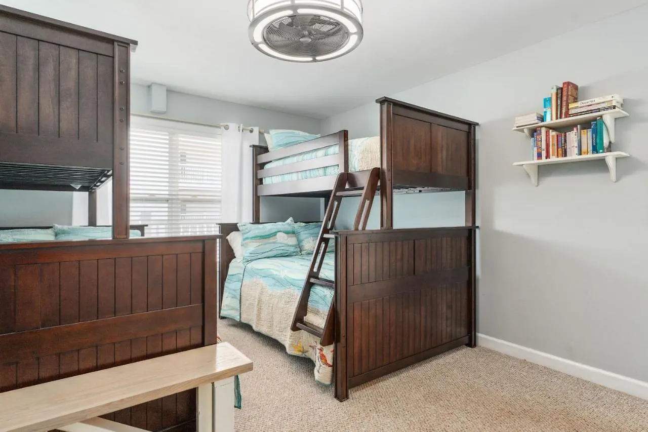 Seaview By Holiday home Oak Island