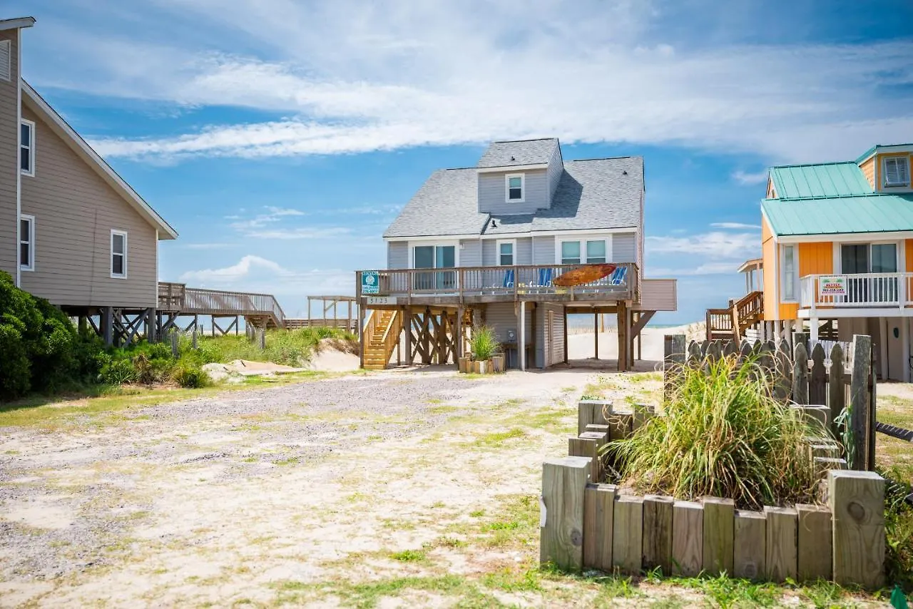 10 Conch Too By Oak Island