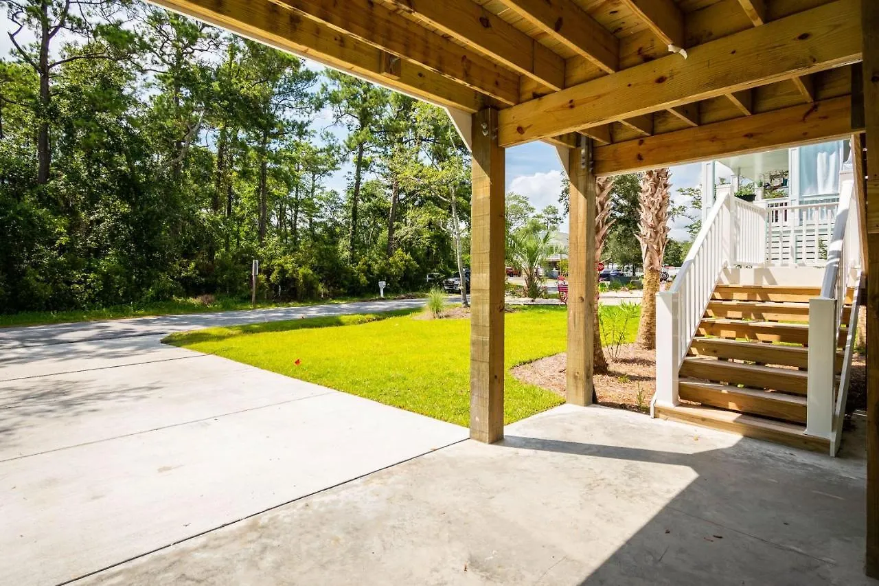 Holiday home Paradise Pointe By