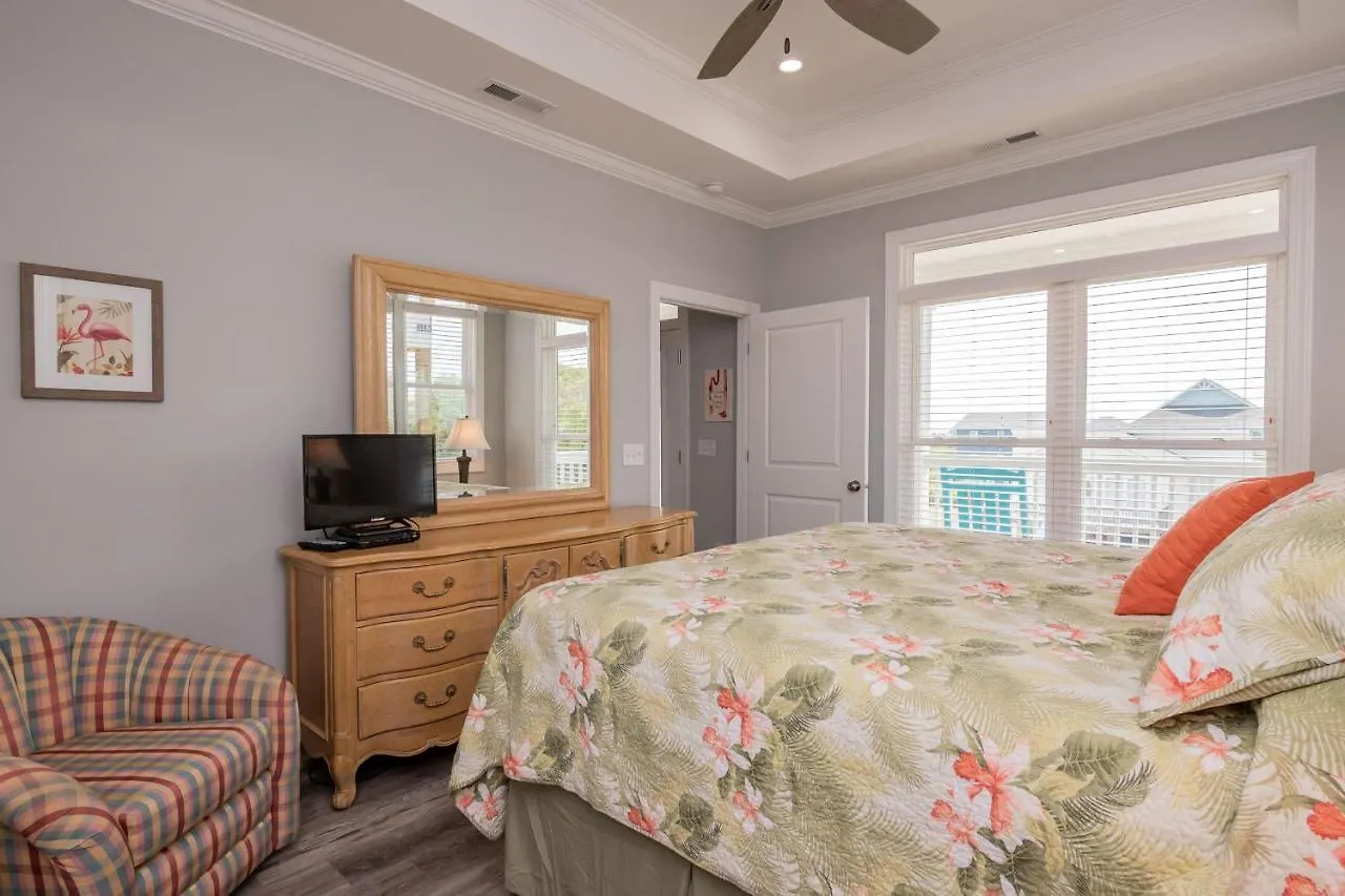 Pappys Place By * Oak Island