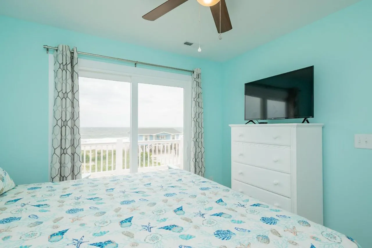 Southern Seabreeze By Holiday home Oak Island