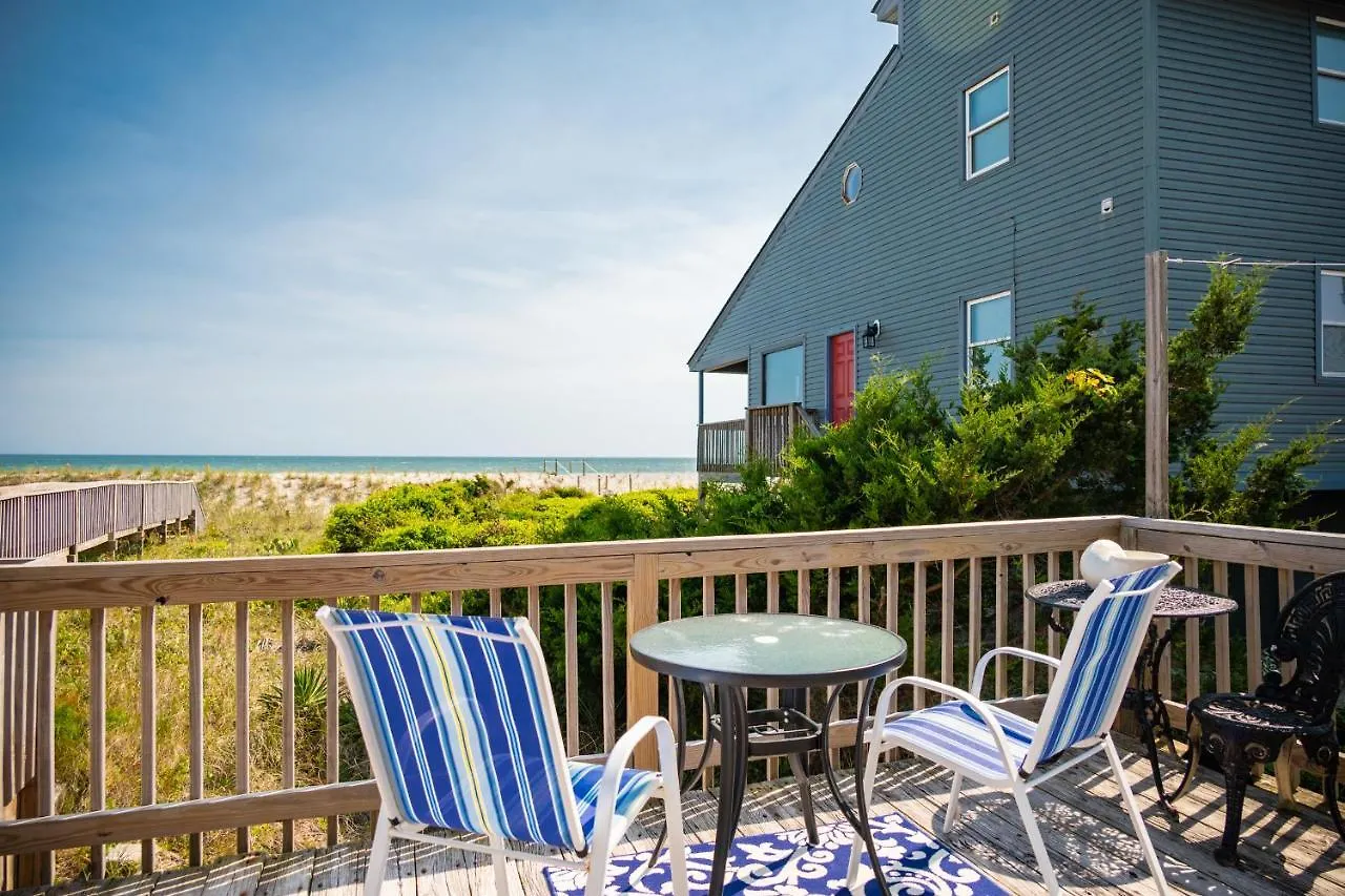 Holiday home Sea Sage By *