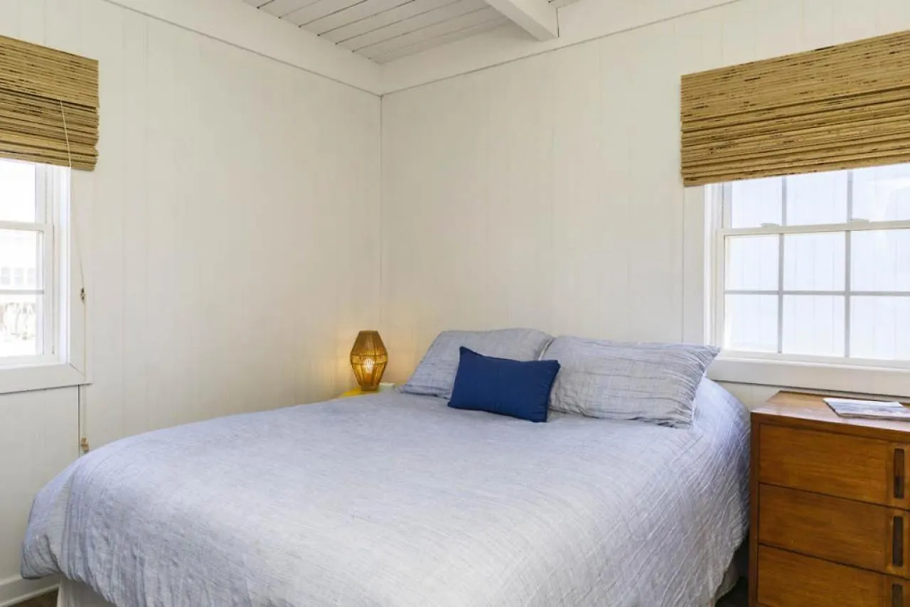 Holiday home Conch West By Oak Island