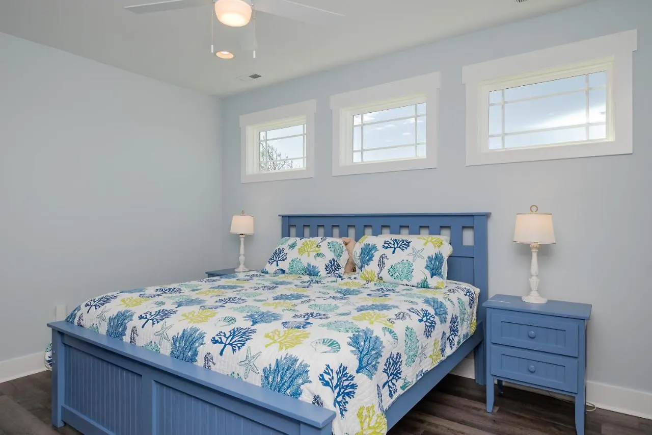 Decked Out By * Oak Island