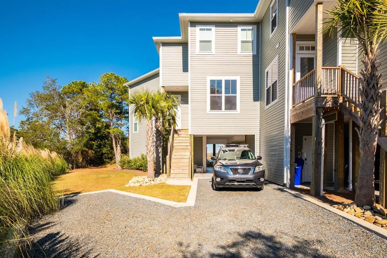 Holiday home Intracoastal Views By *