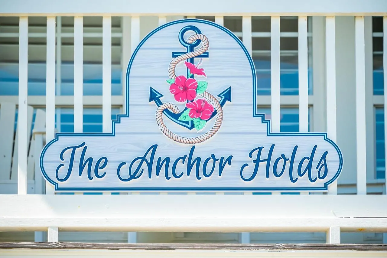 Holiday home The Anchor Holds By *