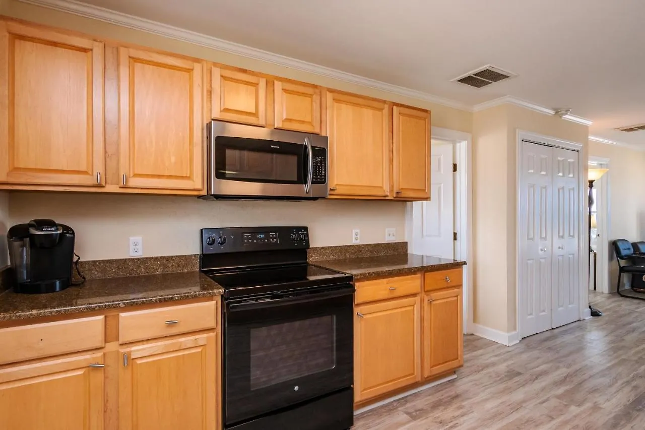 Absolute By Holiday home Oak Island