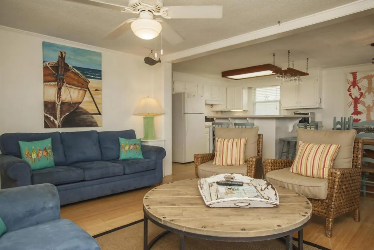 Holiday home Sunkissed 2 By