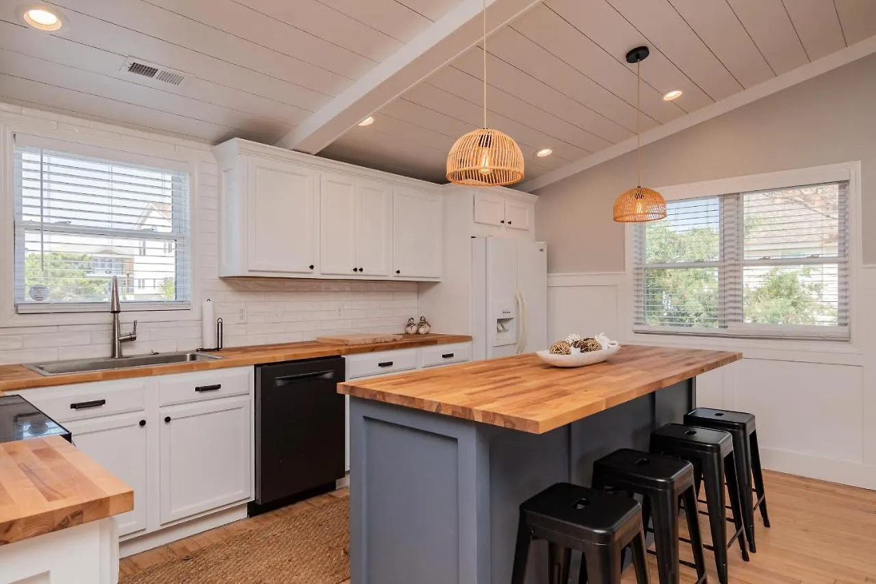 Sawyers Shore Shack By *