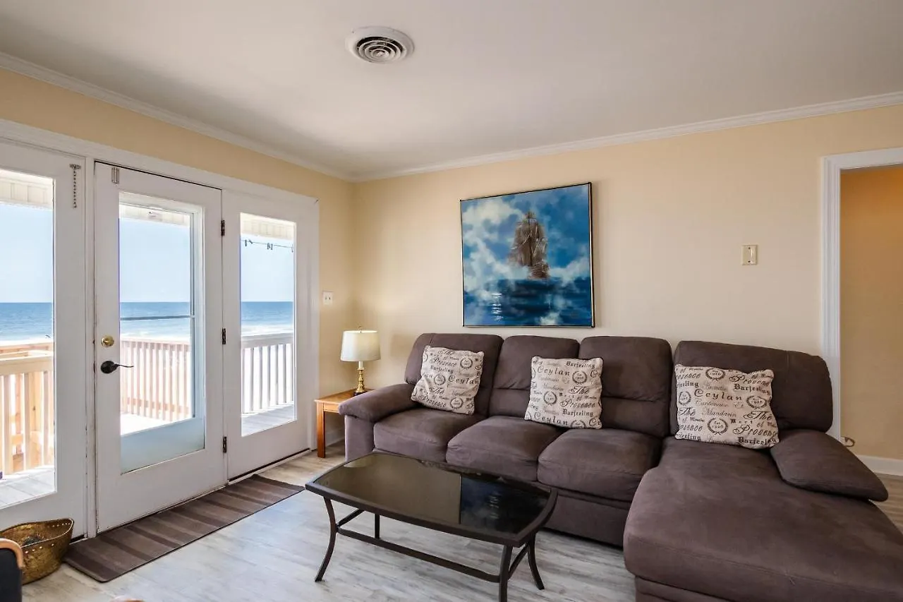 Absolute By Holiday home Oak Island