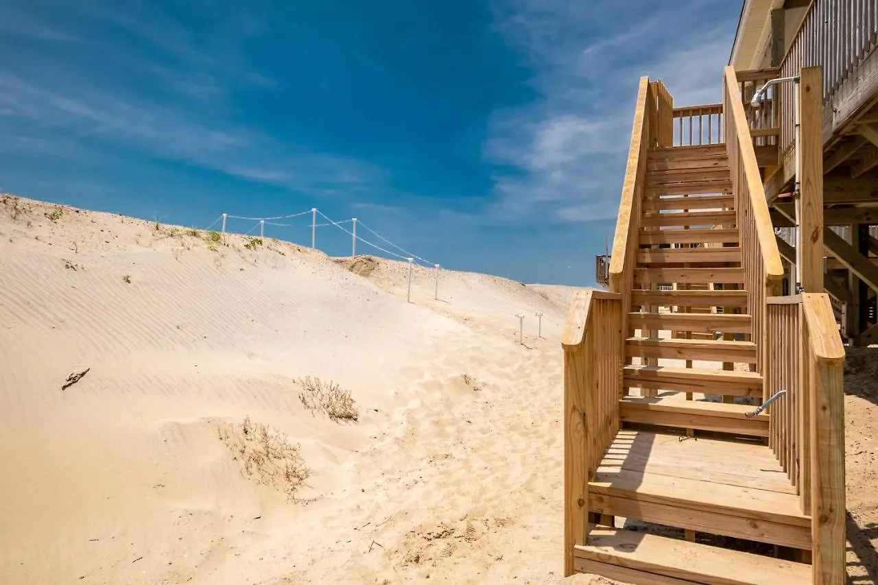 Holiday home Absolute By Oak Island