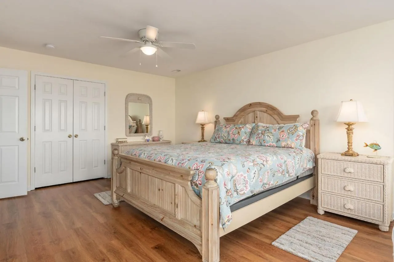 Holiday home Cox Landing By Oak Island