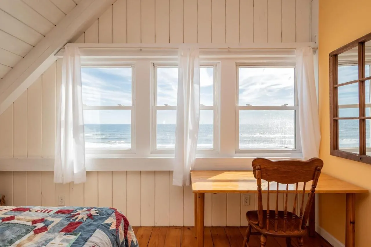 Cuddlefish By Holiday home *