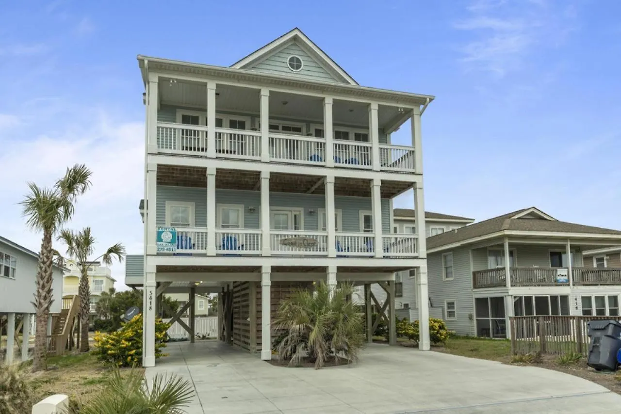 Coast Is Clear By Holiday home *