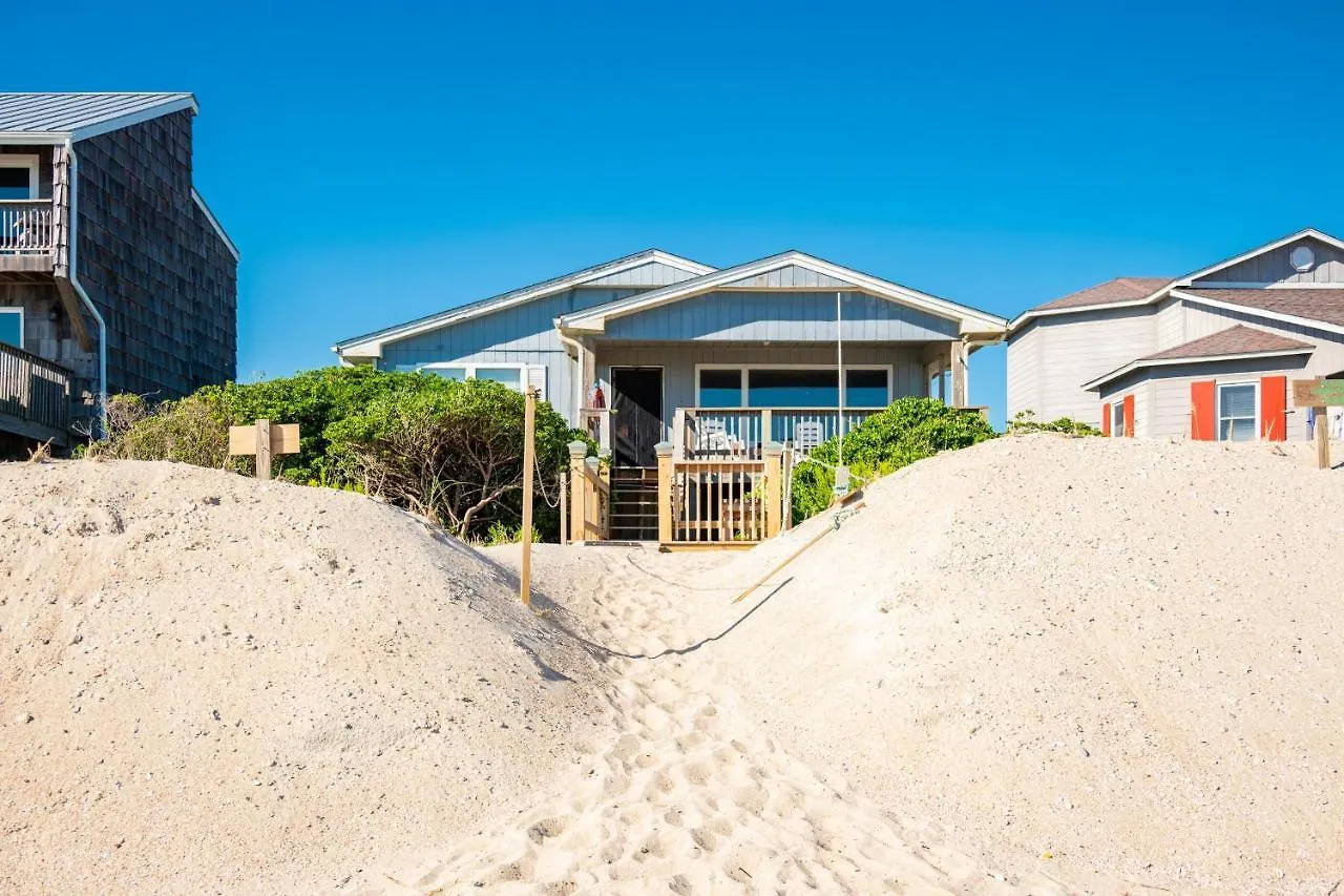 Holiday home God Is Nigh By Oak Island